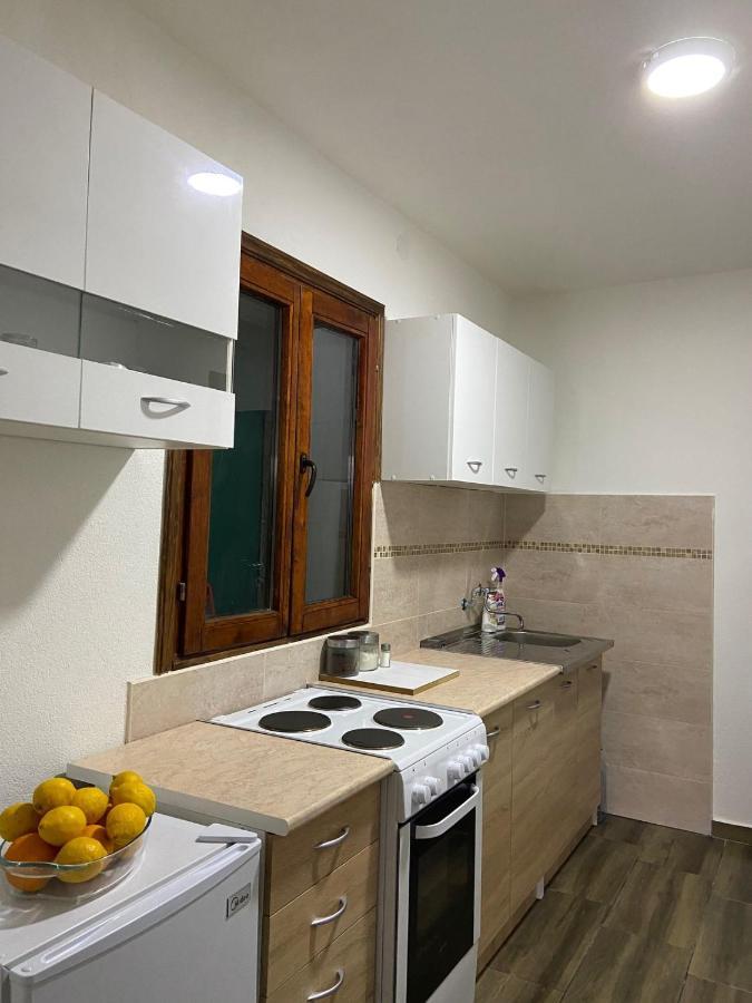 Guest House Markovic Lovcen Cetinje Exterior photo